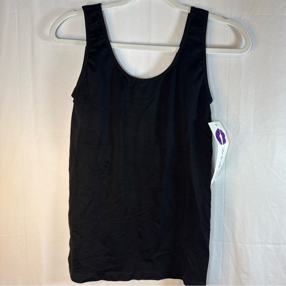 Rhonda Shear Classic Black Tank Top Size 1X NWT Built in bra - Picture 4 of 8